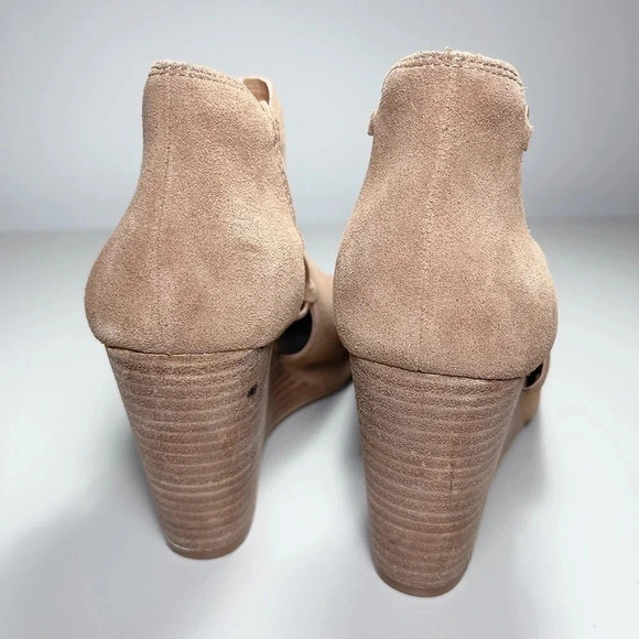 Lucky Brand Stacked Wedge Heel Suede Booties Sesame Brown  Tan - Picture 8 of 9